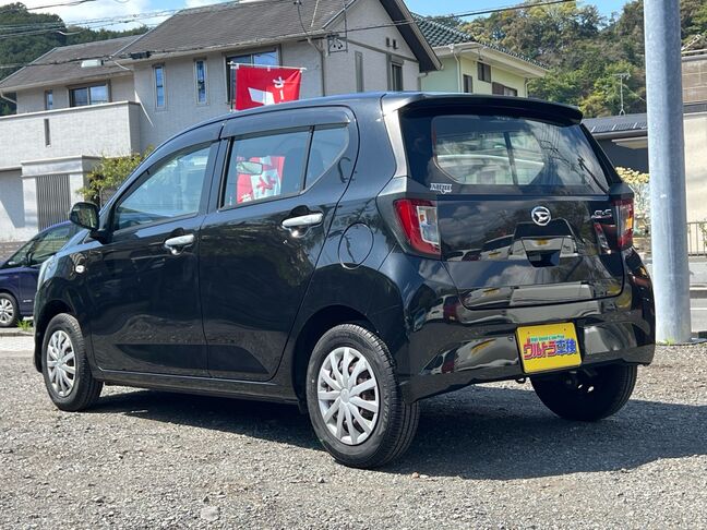 自社ローン実績１０００台以上！全国配車可能☆整備工場完備☆女性スタッフ対応☆全国故障対応